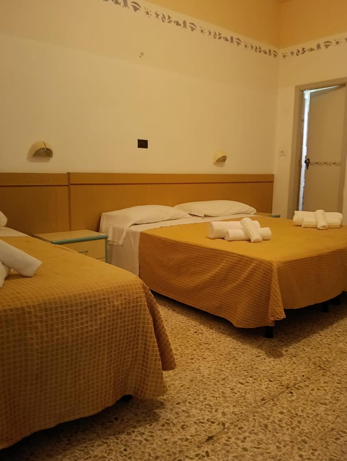 Hotel Sidney Беллария-Иджеа-Марина Экстерьер фото